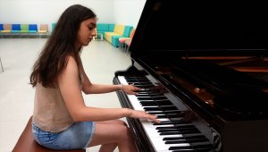 Artvinli genç piyanistler İtalya yolcusu