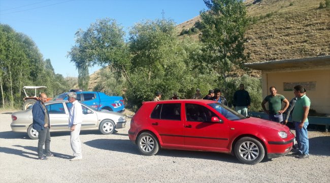 Bayburt'ta kaybolan genç kız aranıyor