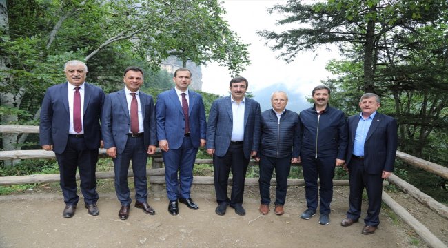 Cevdet Yılmaz'dan Eren Bülbül'ün kabrine ziyaret