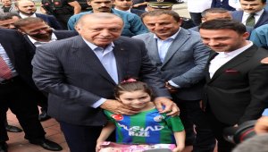 Cumhurbaşkanı Erdoğan Güneysu'da