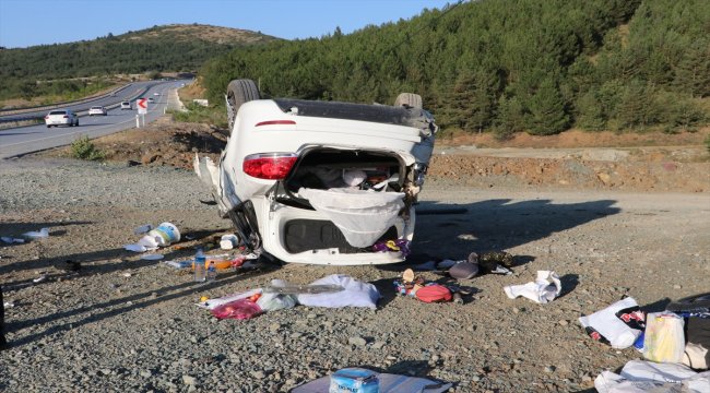 Kastamonu'da otomobil devrildi: 5 yaralı