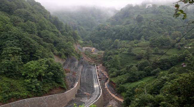Rize'de heyelan