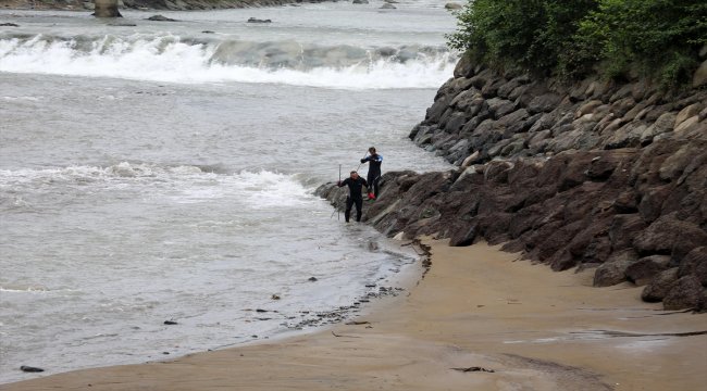 Rize'de sele kapılan kişiyi arama çalışmaları sürüyor