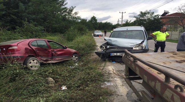 Samsun'da trafik kazası: 2 yaralı