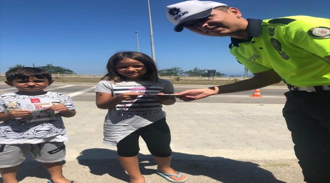 Sinop'ta sürücülere emniyet kemeri bilgilendirmesi