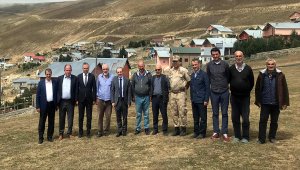 Vali Epcim'den yayla yolunda inceleme