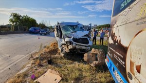 Amasya'da özel halk otobüsü ile kamyonet çarpıştı: 5 yaralı