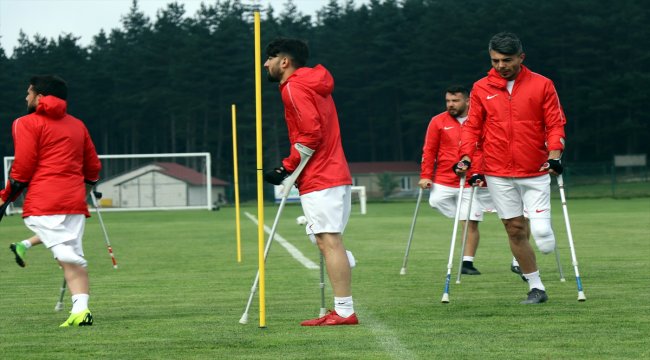 Ampute Milli Futbol Takımı'nın Düzce kampı