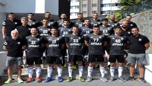 BJK Hentbol takımı yeni dönemde Aygaz’ın enerjisiyle sahalara çıkacak