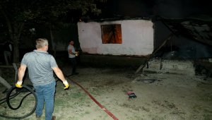 Düzce'de ev yangını