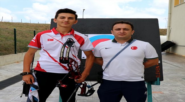 Milli okçu, katıldığı ilk uluslararası şampiyonada madalya kazandı