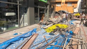 Rize'de inşaat iskelesi çöktü: 2 yaralı