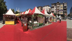 Safranbolu'da yöresel ürünler fuarı açıldı