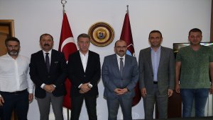 Trabzon Valisi Ustaoğlu, Trabzonspor yönetimini ziyaret etti