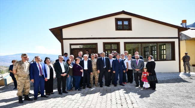 Vali Sarıfakıoğulları, Şebinkarahisar'ı ziyaret etti