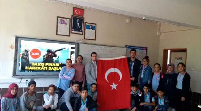 Azerbaycan Türkiye'nin Barış Pınarı Harekatı'na destek verdi