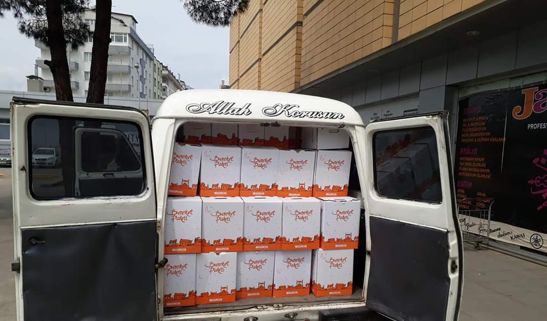 Gün ekmeğimizi bölüşme günüdür