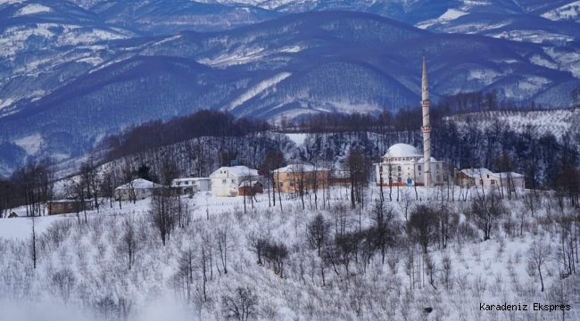 BU YIL EVLERİMİZ CAMÌ Oldu