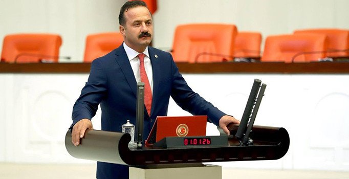 İYİ Parti Sözcüsü Yavuz Ağıralioğlu'ndan Fahrettin Koca'nın TFF açıklamasına tepki