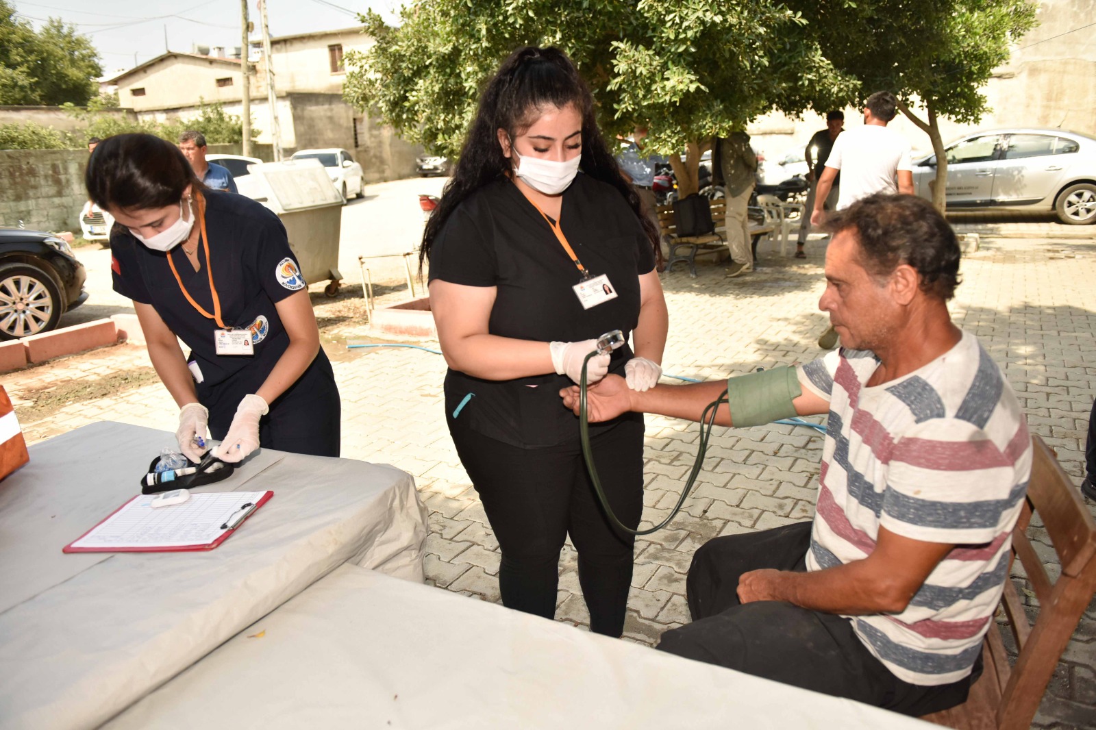 Adana'da 'Köyünüze Derman' projesi kapsamında hergün bir köy ziyaret ediliyor 