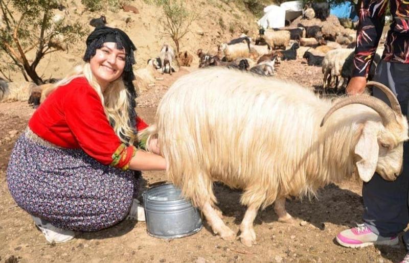 Yüksekova'da mutlu bir köy öğretmeni: Alime Taşcı