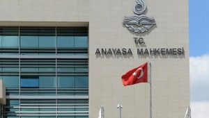 ANAYASA MAHKEMESİ SON KALEDİR 