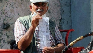 TOKAT DIŞINA ÇIKARMADIĞI TRAKTÖRÜNE, MANİSA'DA TRAFİK CEZASI KESİLDİ 