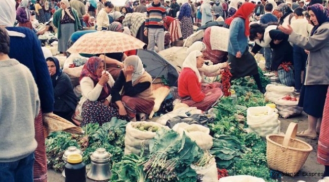 Eski İnsanlar için kasabalarda kurulan pazarlar görüşme ve buluşma yerleriydi