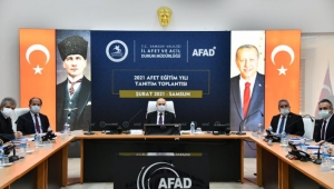 Samsun'da Vali Zülkif Dağlı Başkanlığında Kovid-19 Değerlendirme Toplantısı Yapıldı