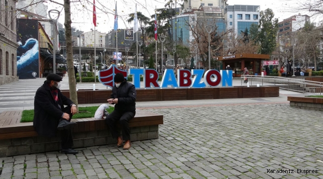 Trabzon Valisi Ustaoğlu: Kurallara uyulmuyor; halâ kırmızı kategorideyiz