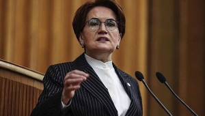Meral Akşener'in yemini sosyal medyayı salladı