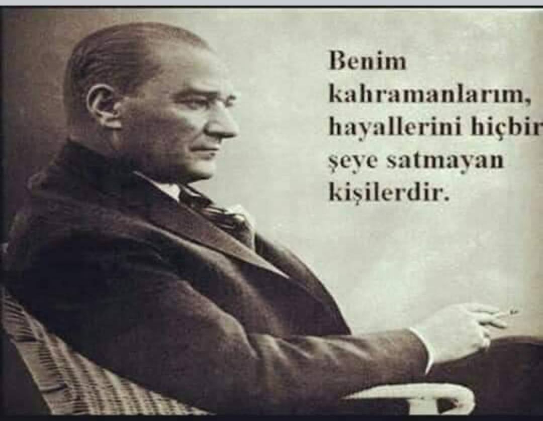 ATATÜRK VE STALİN ARASINDAKİ GERGİNLİK