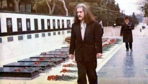 Barış Manço, 24 Mayıs 1993'te konser vermek için Samsun'a gelir... 