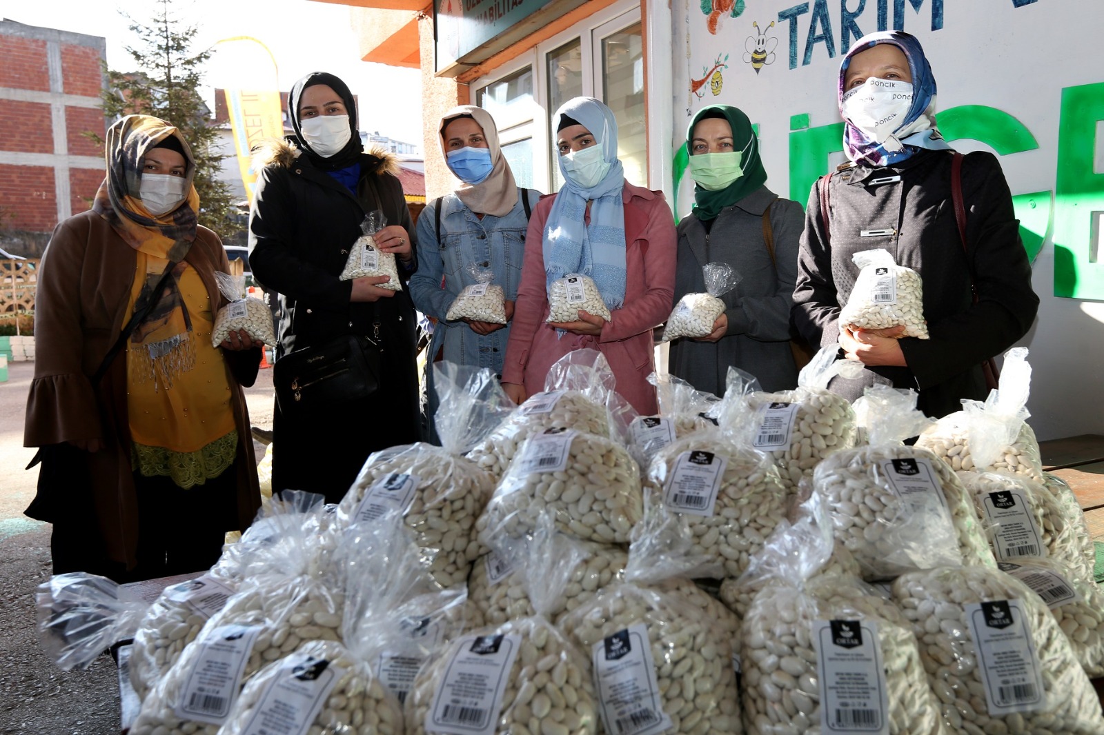 ORTAR A.Ş 'nin Alım garantili sözleşmeli tarım uygulaması üreticilerin yüzünü güldürmeye devam ediyor.