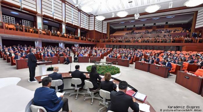 YENİ KABİNEDE KİMLER YOK...