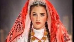 YÜKSEK YÜKSEK TEPELERE EV KURMASINLAR…