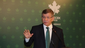 Ahmet Davutoğlu: 