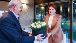 Kemal Kılıçdaroğlu ve Meral Akşener iftar yemeğinde bir araya geldi