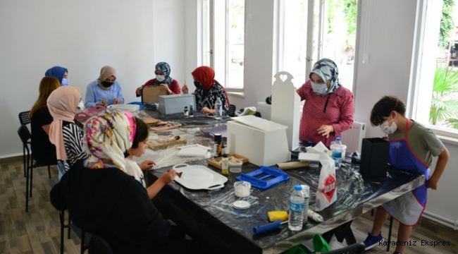 Erbaa Bilim Kültür Sanat Merkezi’nde Eğitim Faaliyetleri Devam Ediyor