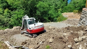 Ordu'nun Perşembe İlçesinde Çamburnu'na yapılan yol ve Bangolov ev !