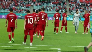 Türkiye İsviçre'ye 3-1 kaybetti ve Euro 2020 ye veda etti 
