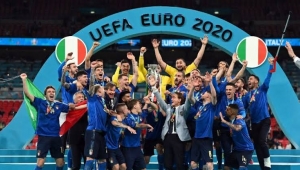 İtalya-İngiltere yi yenerek Euro 2020 'nin şampiyonu oldu 