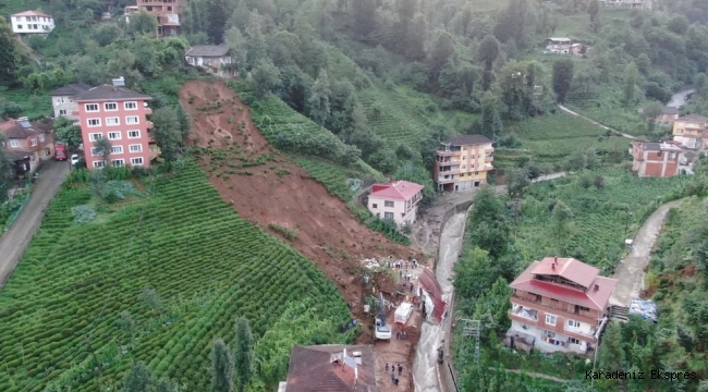 RİZEDE SEL...GEÇMİŞ OLSUN RİZE... BİNA 70 METRE SÜRÜKLENDİ....