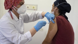 Aşı Olmayanlarda Covid-19’dan Ölme Riski 11 Kat Fazla