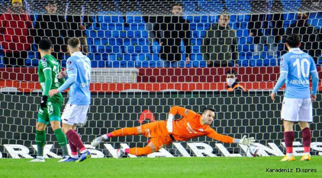 Giresun'un kiralık panteri, Trabzonspor'u durdurdu...