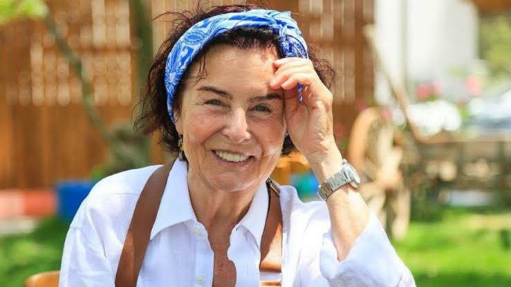 Yeşilçam'ın mavi gözlü yıldızı Fatma Girik hayatını kaybetti