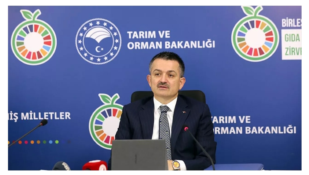 Bakan Pakdemirli : 177 milyon liralık Tarımsal Destekleme Ödemesi Çiftçilerin hesaplarına geçiyor