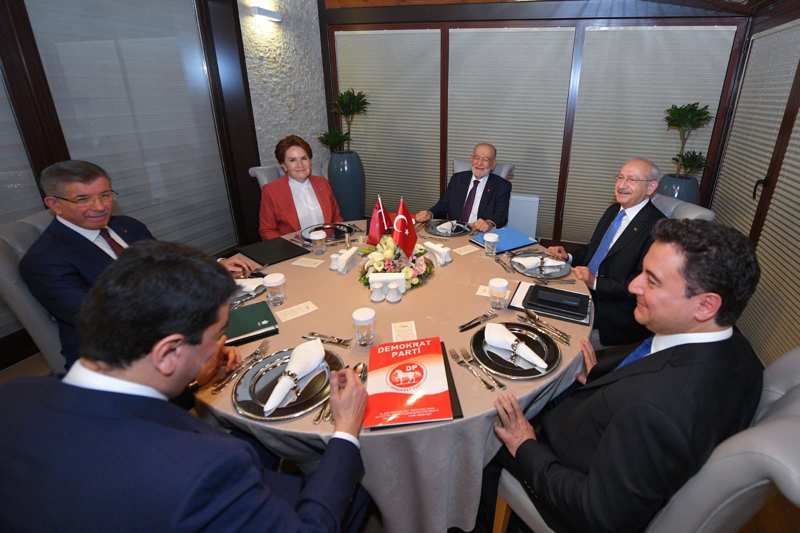 CHP, İYİ, Saadet, DP, DEVA ve Gelecek Partisi genel başkanlarının ortak açıklaması