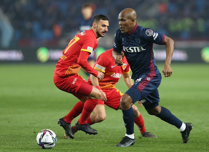 Heyecan veren maçın sonucu: Trabzonspor 3-2 Yukatel Kayserispor 