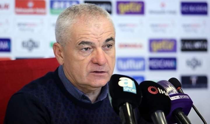 Rıza Çalımbay: Trabzonspor'un büyük lobisi var... 